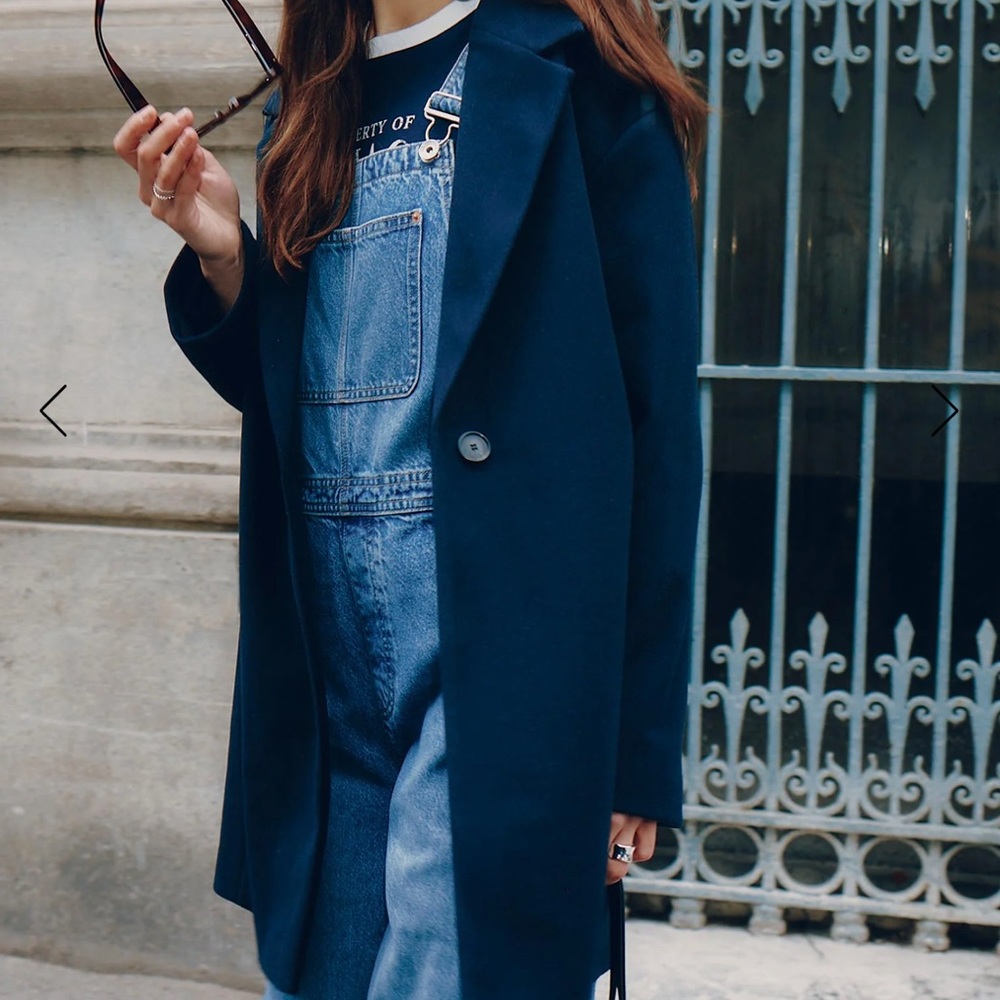 Women's navy button coat